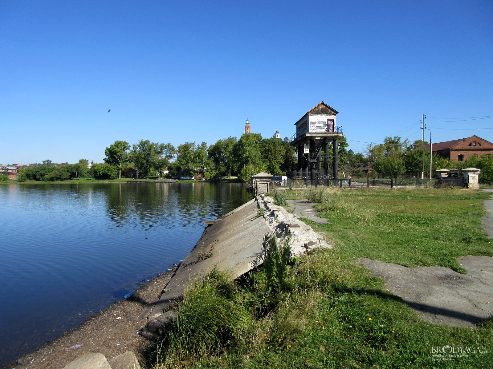 Плотина Сысертского пруда. Сысерть (Sysert)